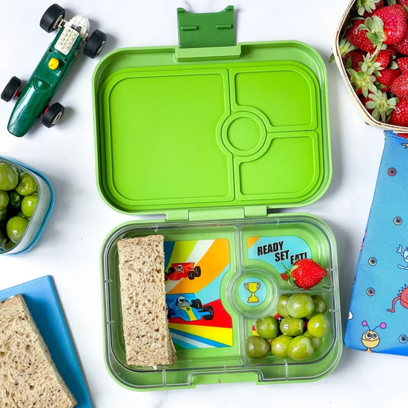 Yumbox Panino 4-sections Matcha Green / Race Cars tray - Image 3