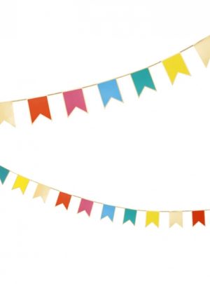 Talking Tables Rainbow Garland