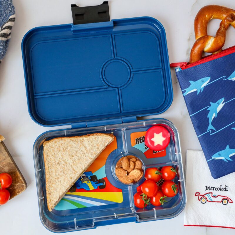 Yumbox Tapas XL 4 Sections Monte Carlo Blue / Cars race tray - Image 3
