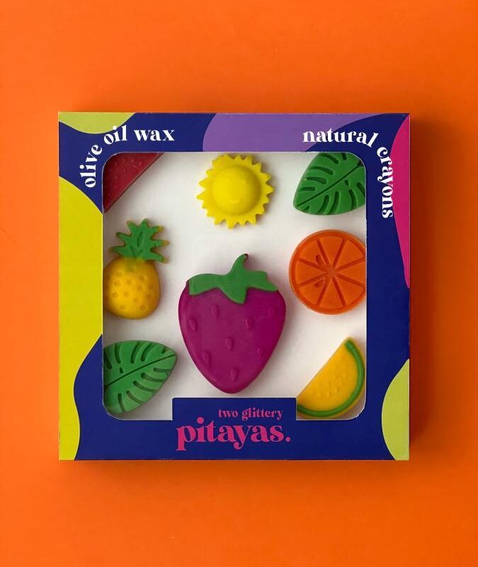 Two glittery Pitayas Natural Crayons palette Fruit