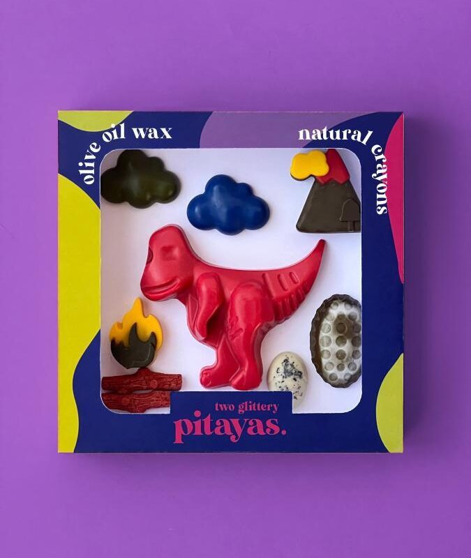 Two Glittery Pitayas Natural Crayons Dinosaur Storytelling Set