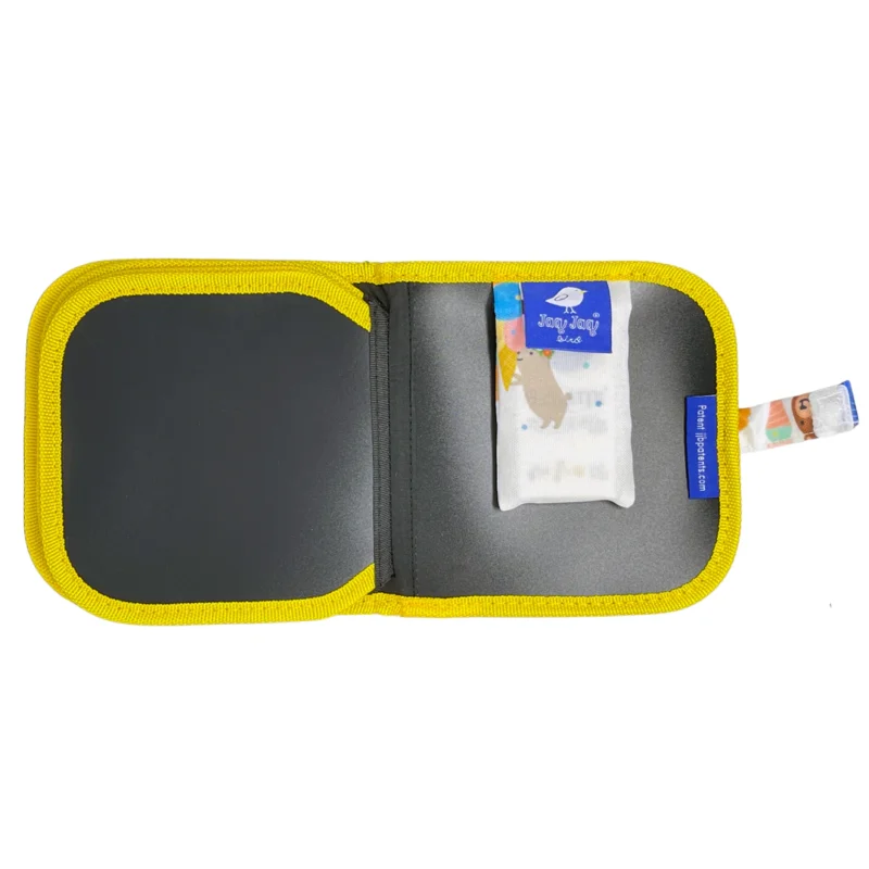 Jaq Jaq Bear Mini Dry Erase Wipe Clean Activity Book - Image 5